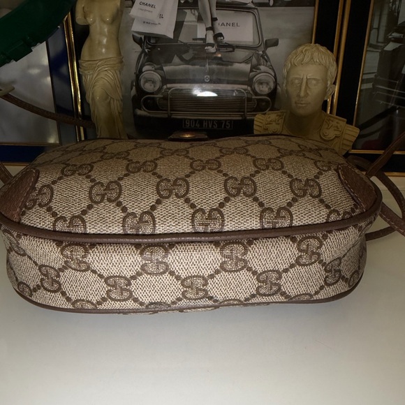 authentic Vintage Gucci Web Crossbody Bag GG Coated Canvas Small with COA. - Picture 7 of 16